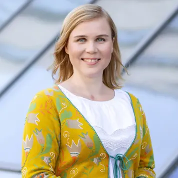 Elina Warsta
