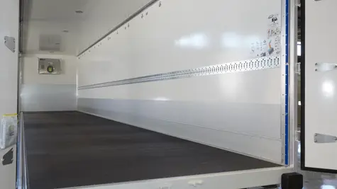 Verschlei&#xDF;feste Bodenbel&#xE4;ge f&#xFC;r Fahrzeuge &#x2013; WISA&#xAE;-Truck Plus, WISA&#xAE;-Trans Mk2 und WISA&#xAE;-Wire