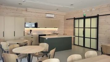 Logs create cosy learning environments